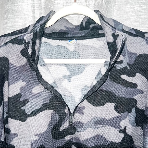 Old Navy | Girls Oversized Mock-Neck 1/2 Zip Fleece Pullover | XL (14-16) - Picture 7 of 11